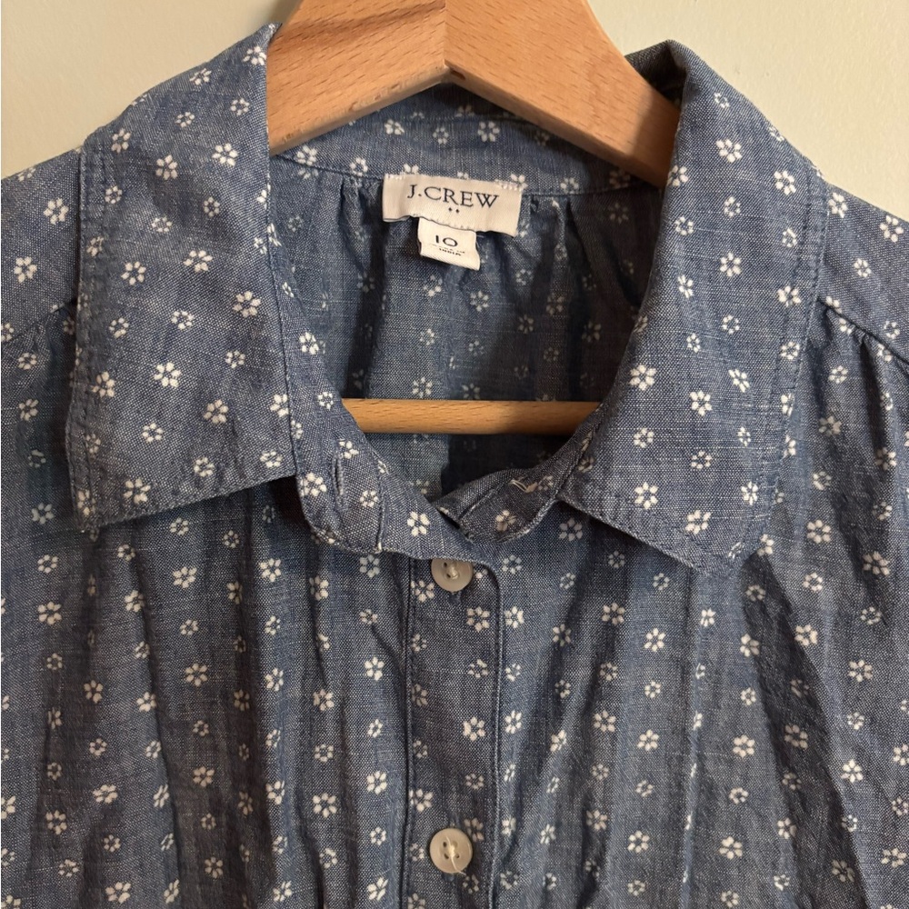 J. Crew Printed Chambray Button Front Blue Floral… - image 2